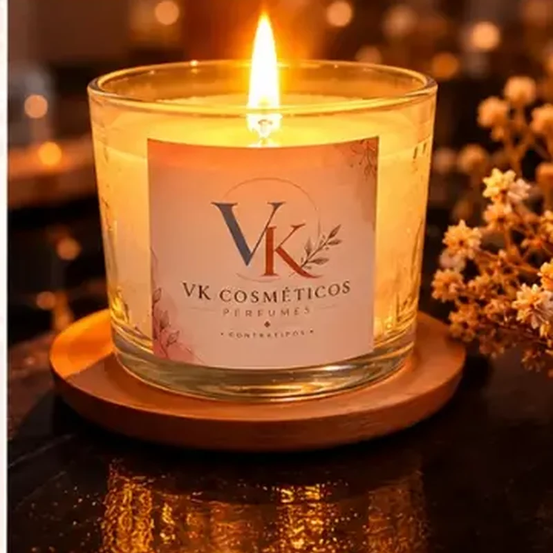 Vela aromática Sândalo & Cedro da VK Inspirações